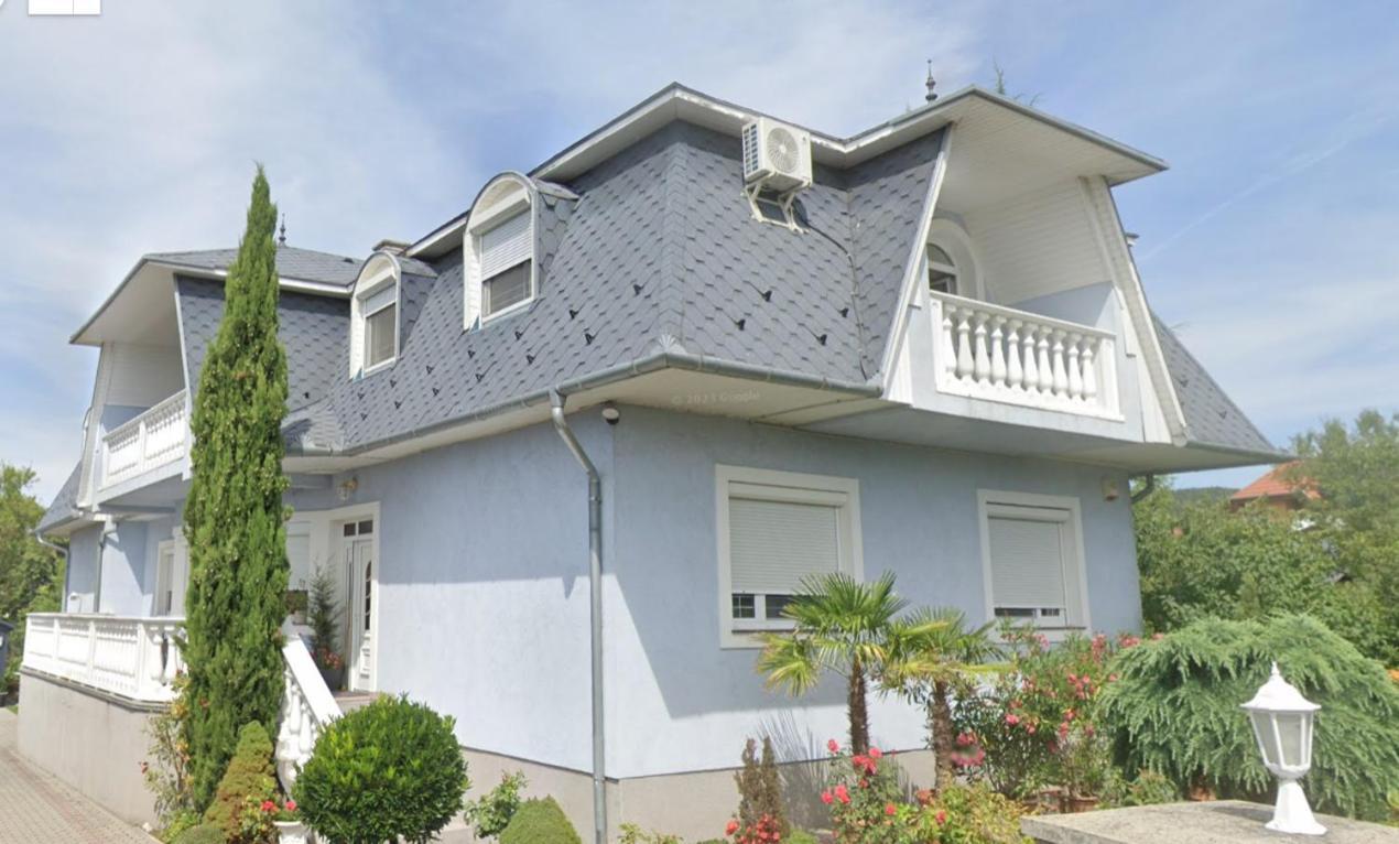 Sarga-Kek Haz Apartment วอนยาร์ควาเชกี ภายนอก รูปภาพ
